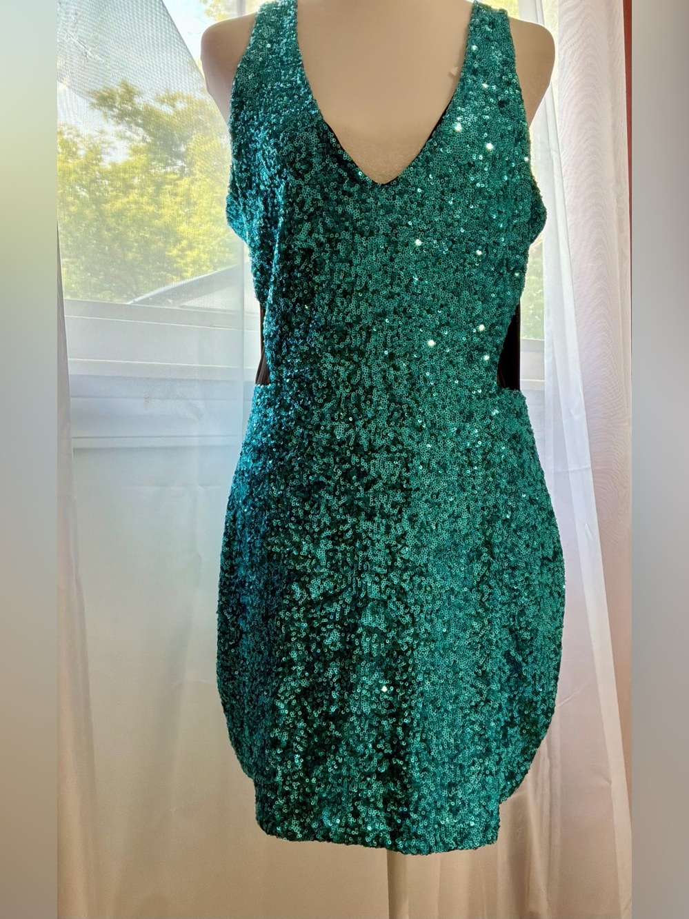 NWT Sequin V-Neck Mini Dress Y2K Glam SIZE LARGE